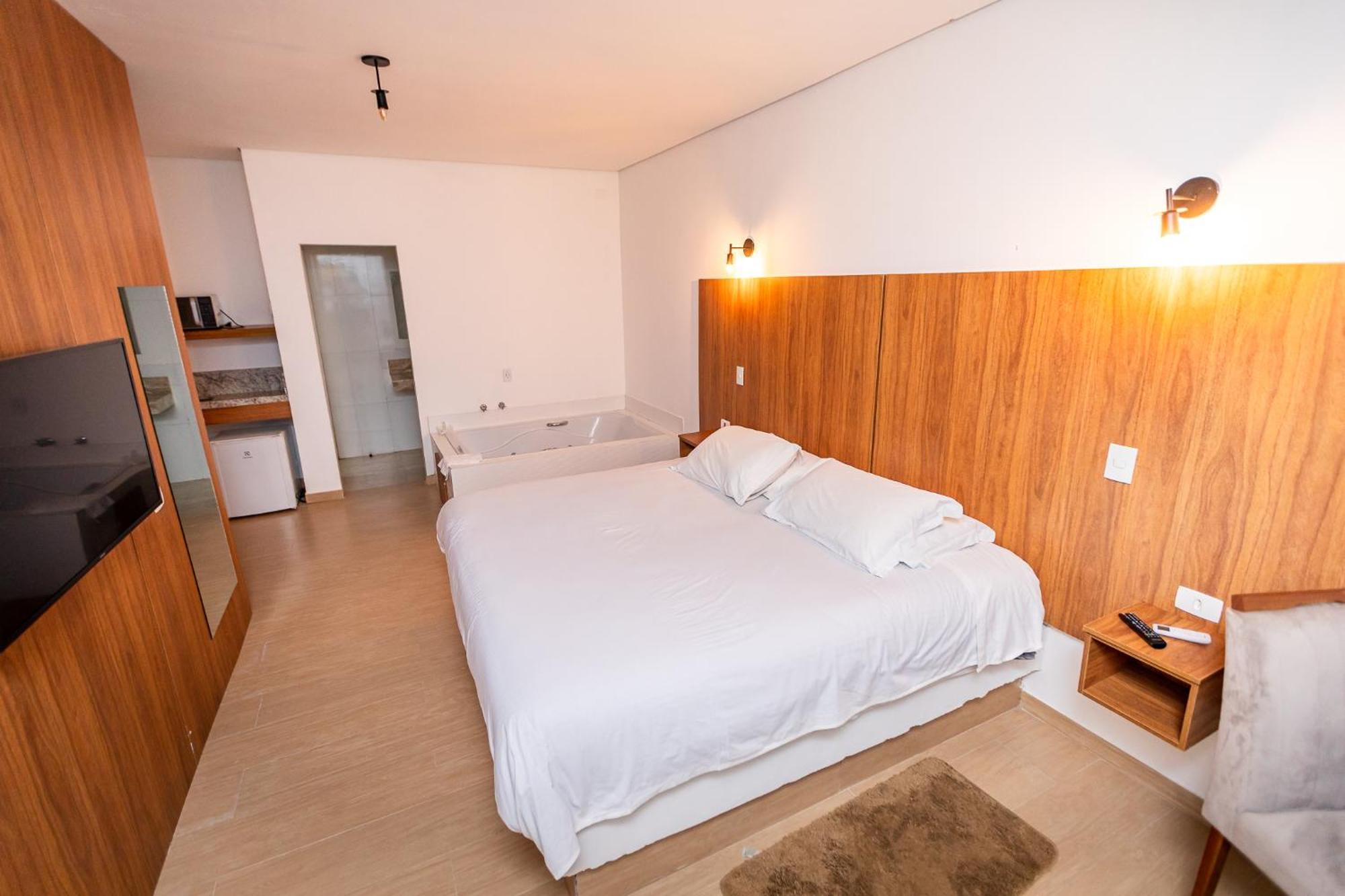 Suites E Chales Com Hidro Lareira E Ar Condicionado Villa Hegus Campos do Jordão Zewnętrze zdjęcie