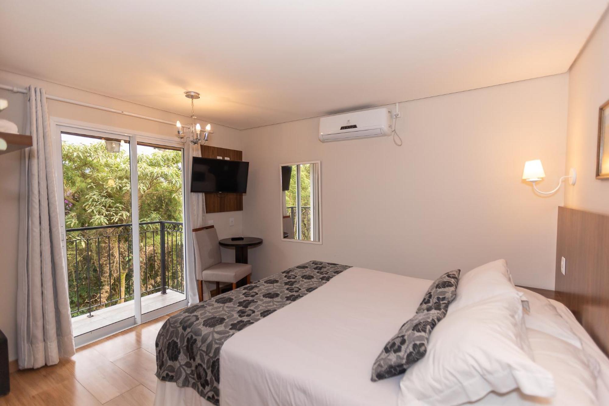 Suites E Chales Com Hidro Lareira E Ar Condicionado Villa Hegus Campos do Jordão Zewnętrze zdjęcie