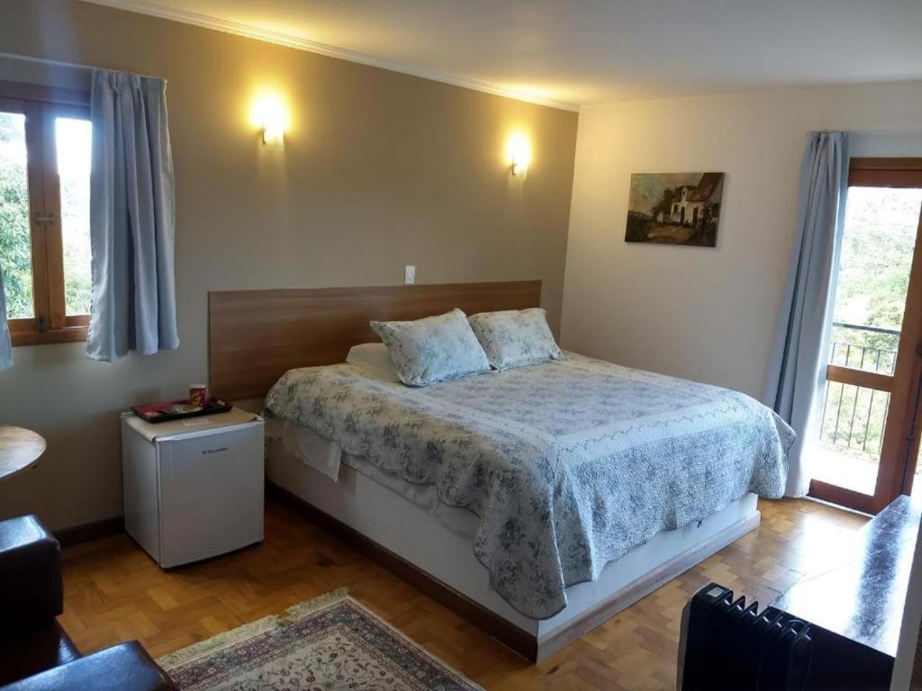 Suites E Chales Com Hidro Lareira E Ar Condicionado Villa Hegus Campos do Jordão Zewnętrze zdjęcie