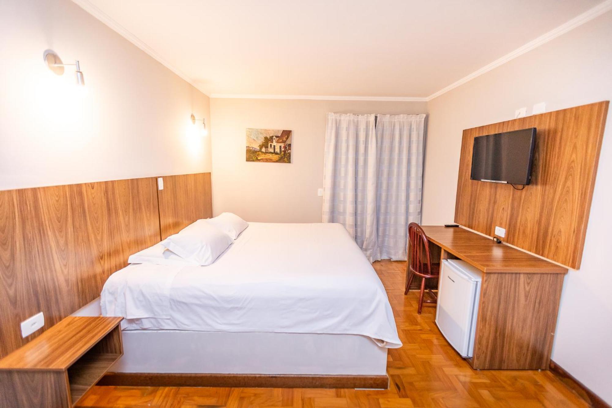 Suites E Chales Com Hidro Lareira E Ar Condicionado Villa Hegus Campos do Jordão Zewnętrze zdjęcie