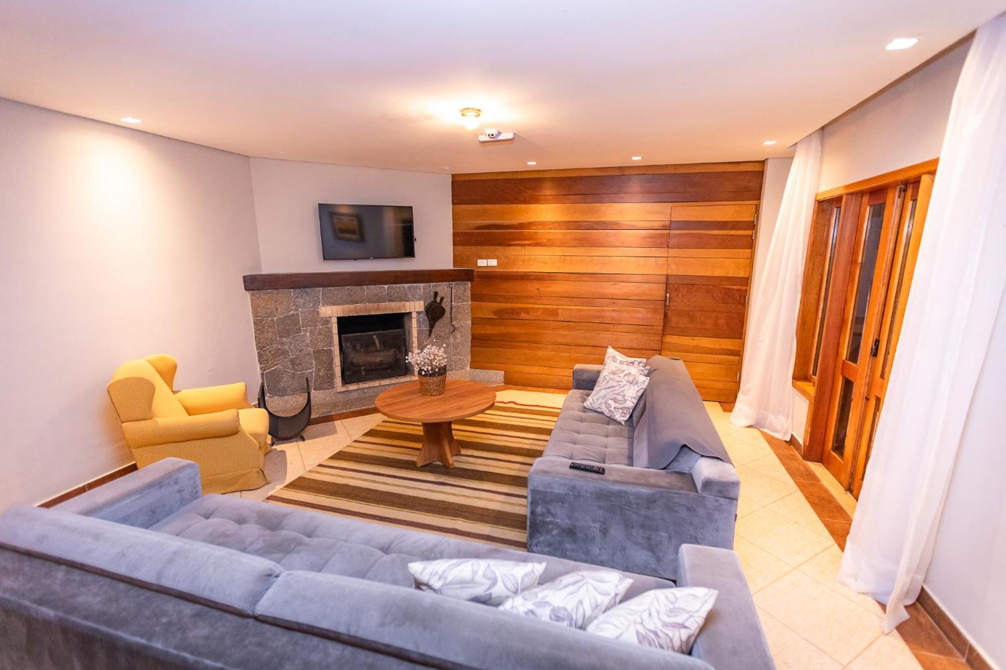 Suites E Chales Com Hidro Lareira E Ar Condicionado Villa Hegus Campos do Jordão Zewnętrze zdjęcie