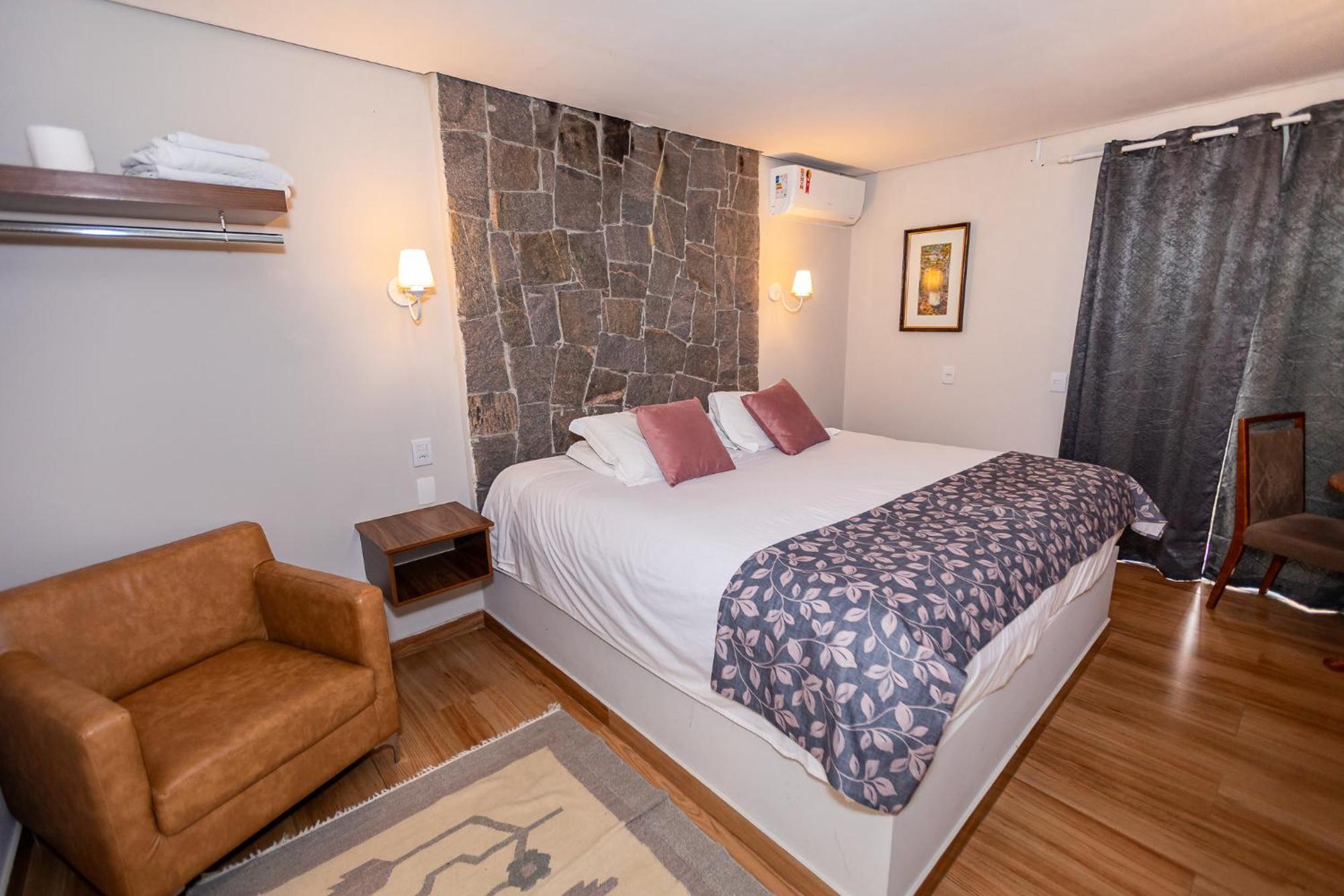 Suites E Chales Com Hidro Lareira E Ar Condicionado Villa Hegus Campos do Jordão Zewnętrze zdjęcie