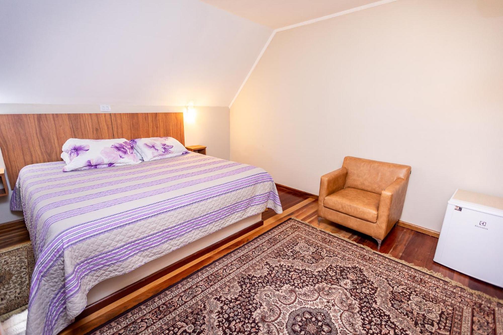Suites E Chales Com Hidro Lareira E Ar Condicionado Villa Hegus Campos do Jordão Zewnętrze zdjęcie