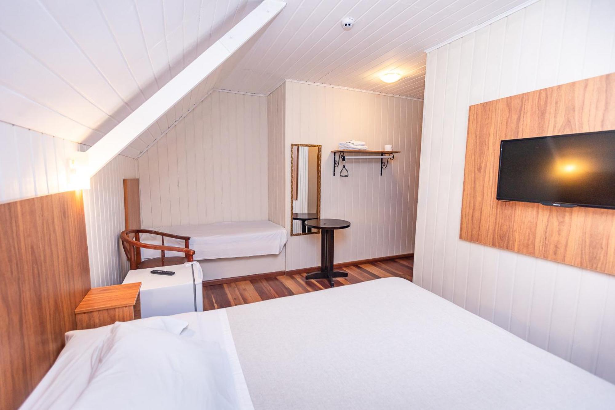 Suites E Chales Com Hidro Lareira E Ar Condicionado Villa Hegus Campos do Jordão Zewnętrze zdjęcie
